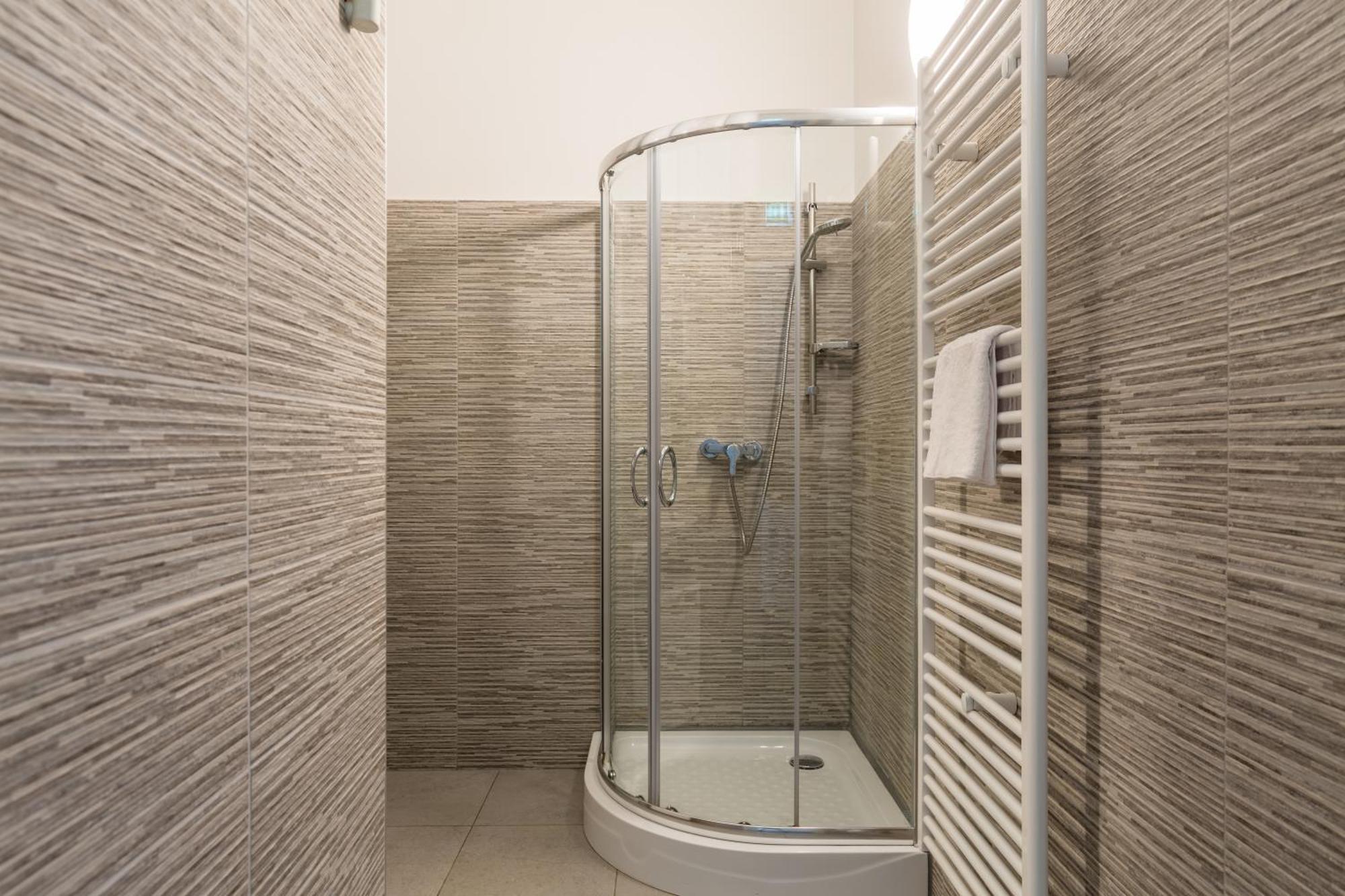 Xxxl Bed/ Free Parking/ Central Wien Ngoại thất bức ảnh